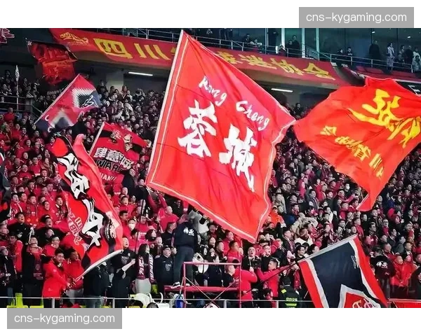 成都蓉城新帅阿洛伊西推行四后卫体系，目标直指冠军