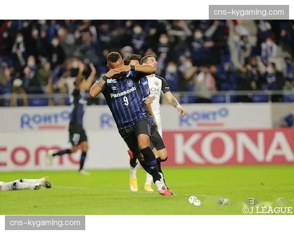 通讯：从垫底到中游，梅斯如何依靠三中卫体系实现赛季逆袭